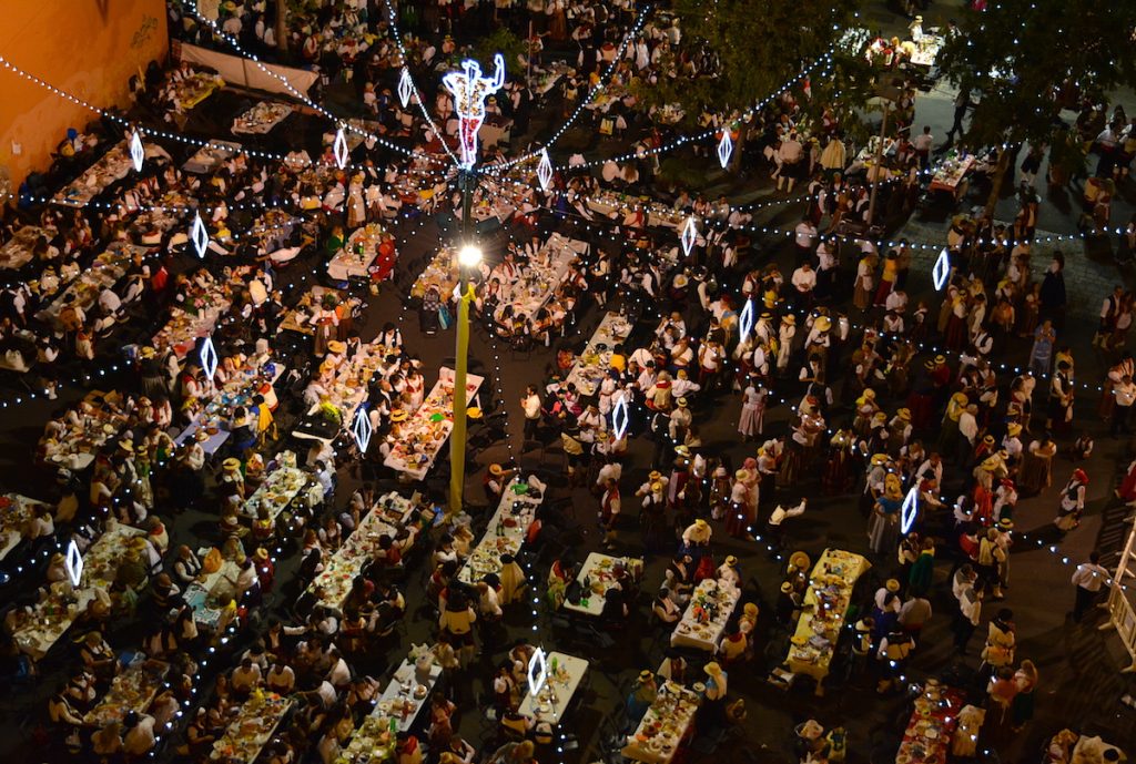 Spaniards teach us how to enjoy life - 5 life lessons from the Spanish culture