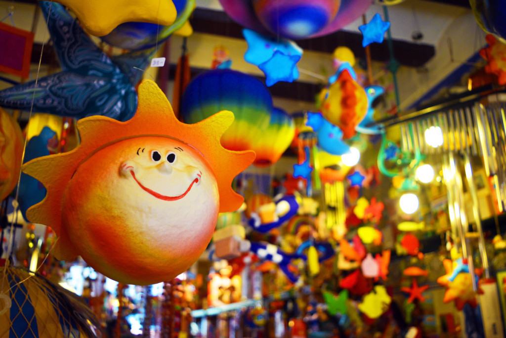 Handmade toys in a Girona shop with a30 years of history