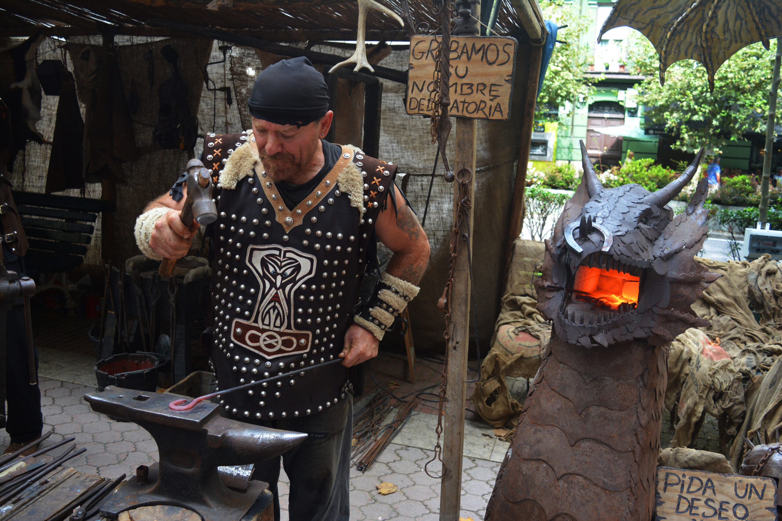 Blacksmiths at the Roman market, Santander
